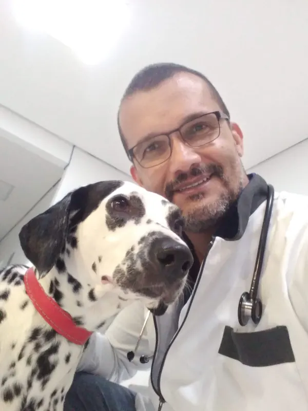 Dr. Ozório com um dálmata